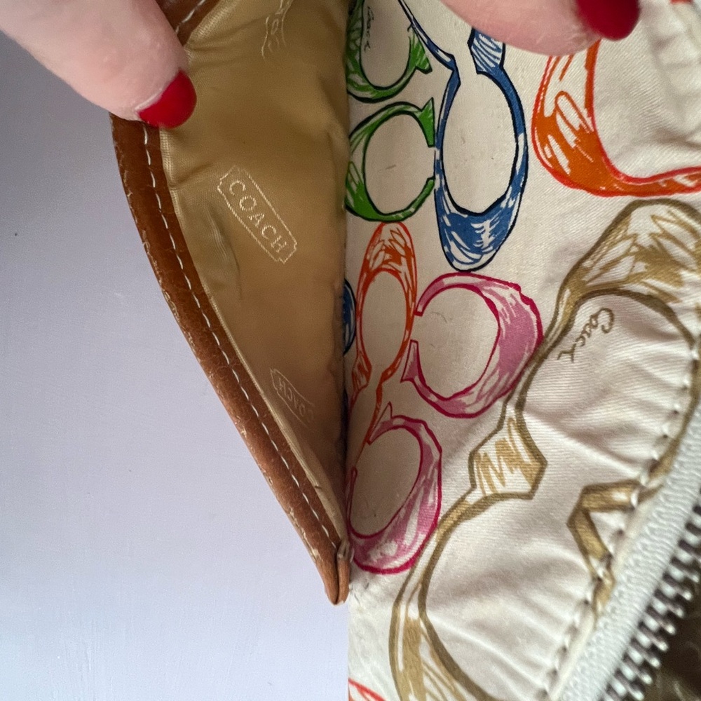 Monogrammed Coach small purse. Multicolored. Vintage. - Picture 3 of 12